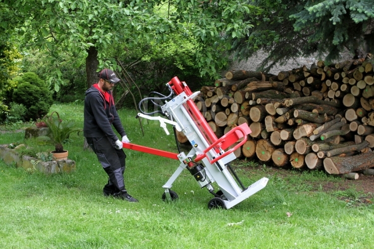 čka na dřevo vertikální 11 ton; 400V, VARI SUPER FORCE